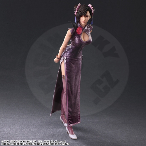FINAL FANTASY VII REMAKE PLAY ARTS KAI figurka - Tifa Lockhart sportovní šaty (27cm)