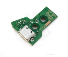 Nabíjecí zásuvka JDS-040 pro PS4 Pro ovladač